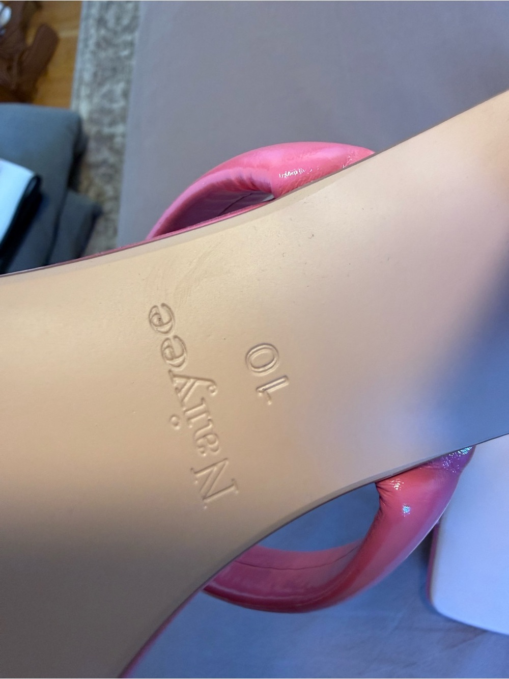 Pink heels - Picture 4 of 5